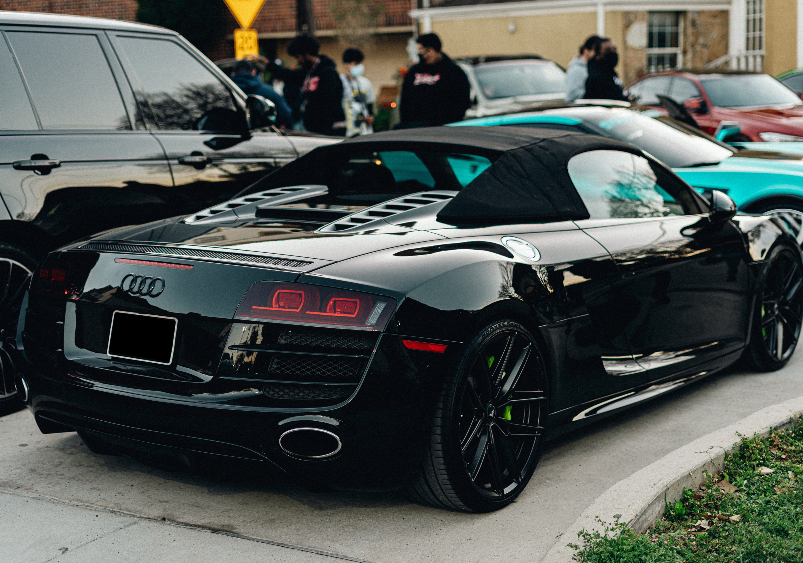 pexels-jose-mueses-1280560 copy1